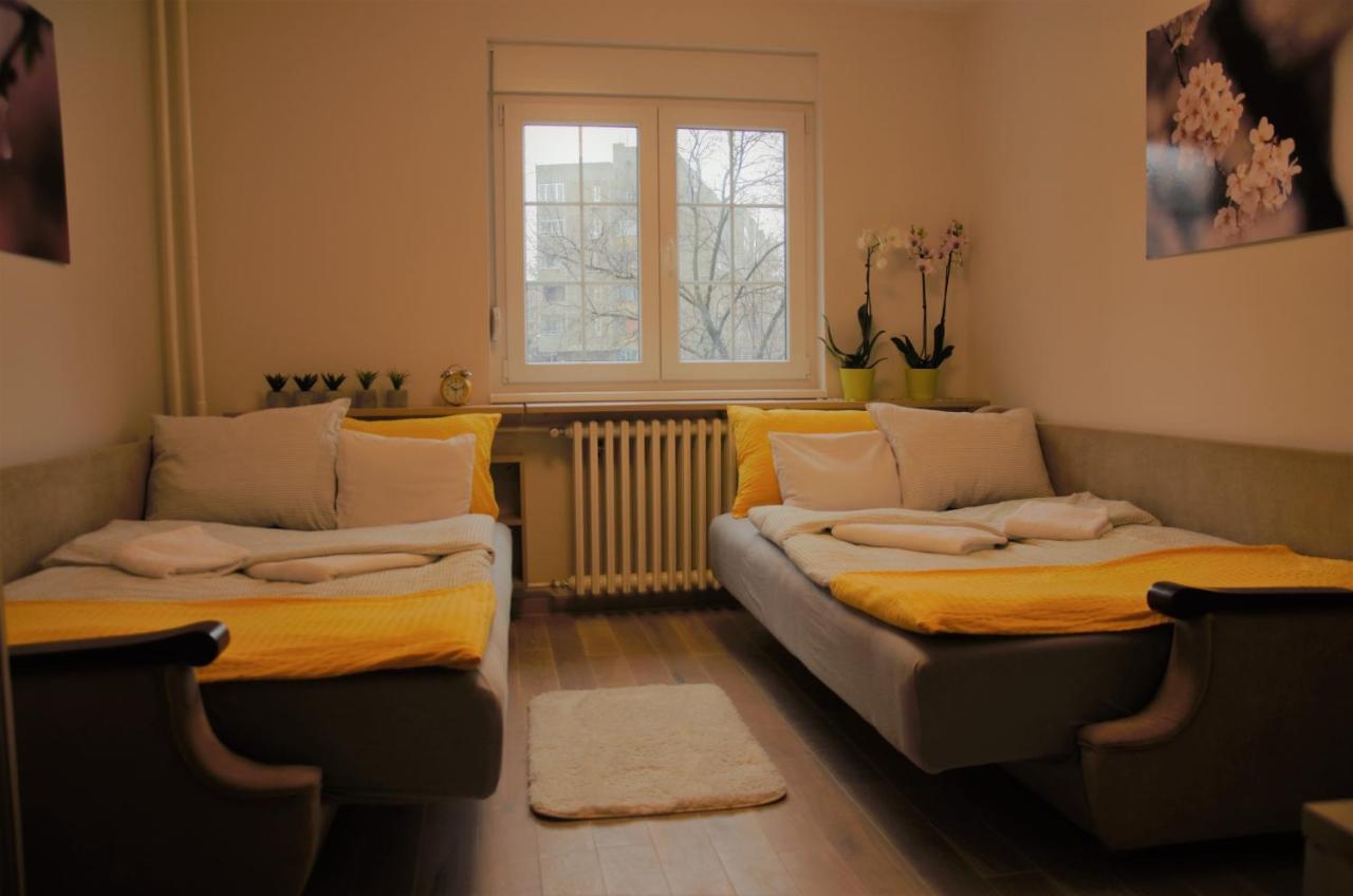 Spacious 2-Bedroom Apartment With Luxury Feel Novi Sad Exterior photo